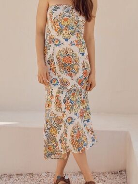 Aliza Strapless Linen Maxi Dress